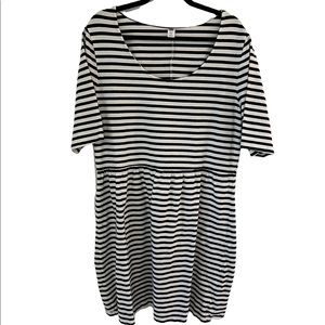OLD NAVY | Black & White Stripe Dress XXL